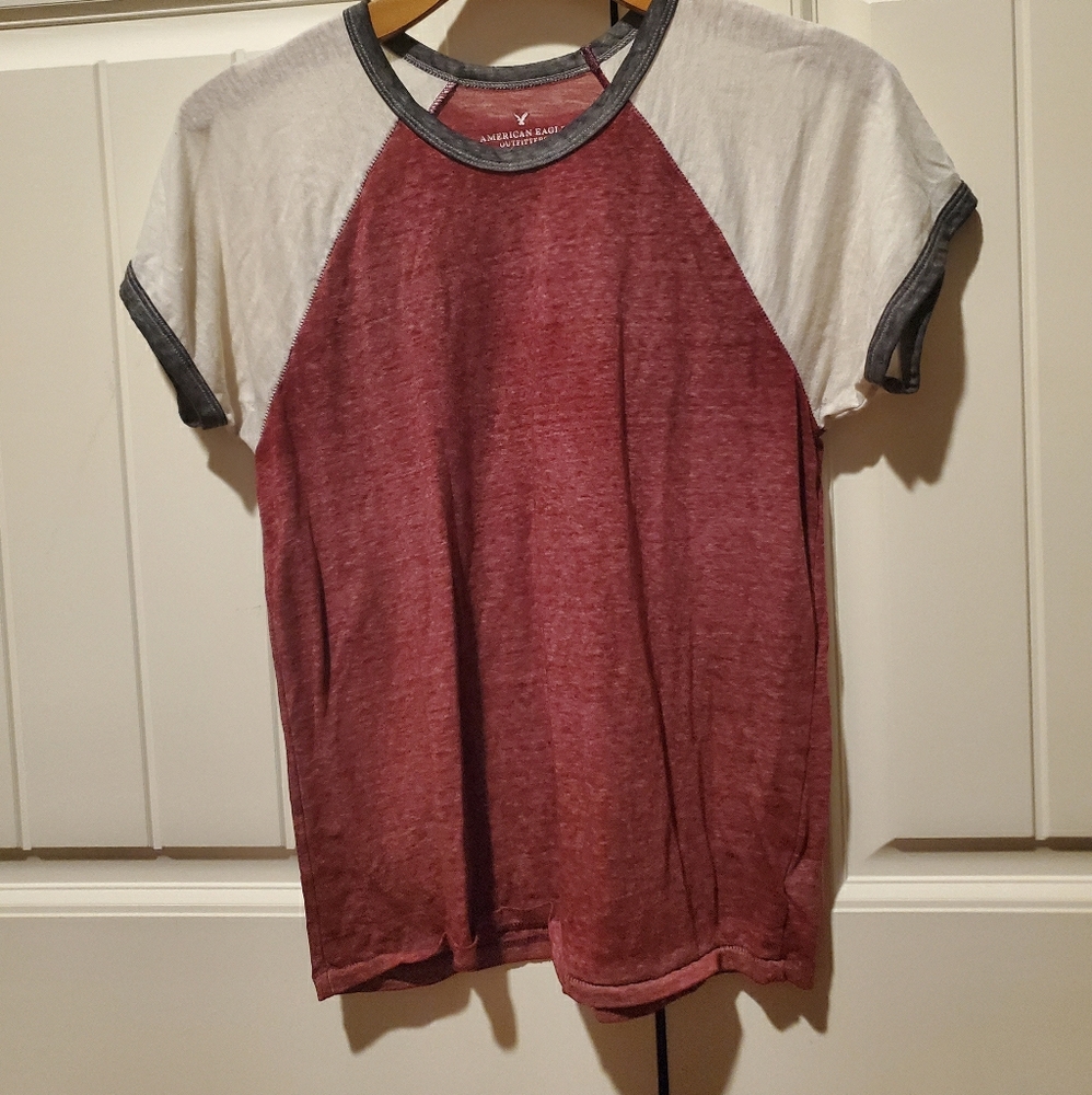 American Eagle shirt